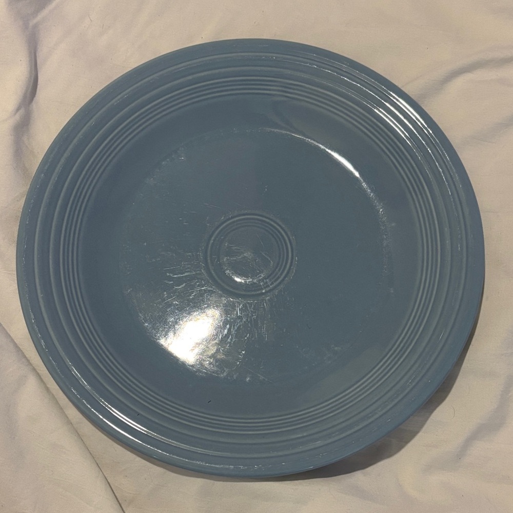 Fiesta ware periwinkle 10 1/2 in dinner plate